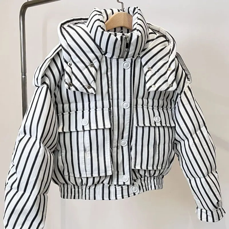 Short Hooded Jackets For Women Winter Thickened Stripes Parkas Fashion Bread Jacket Casual Loose Hooded Zip Up Coats Y2k 251009