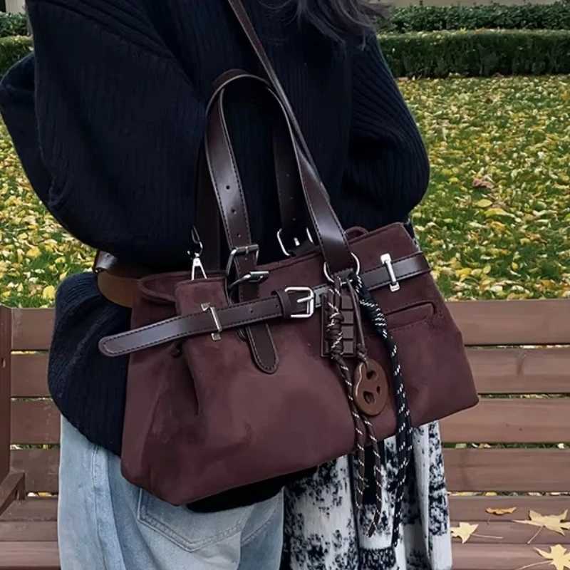 Belt Buckle Design Tophandle Bags For Women Soft Suede Large Capacity Shoulder Cross Body Bag 2025 Winter New Designer Handbags Z251018