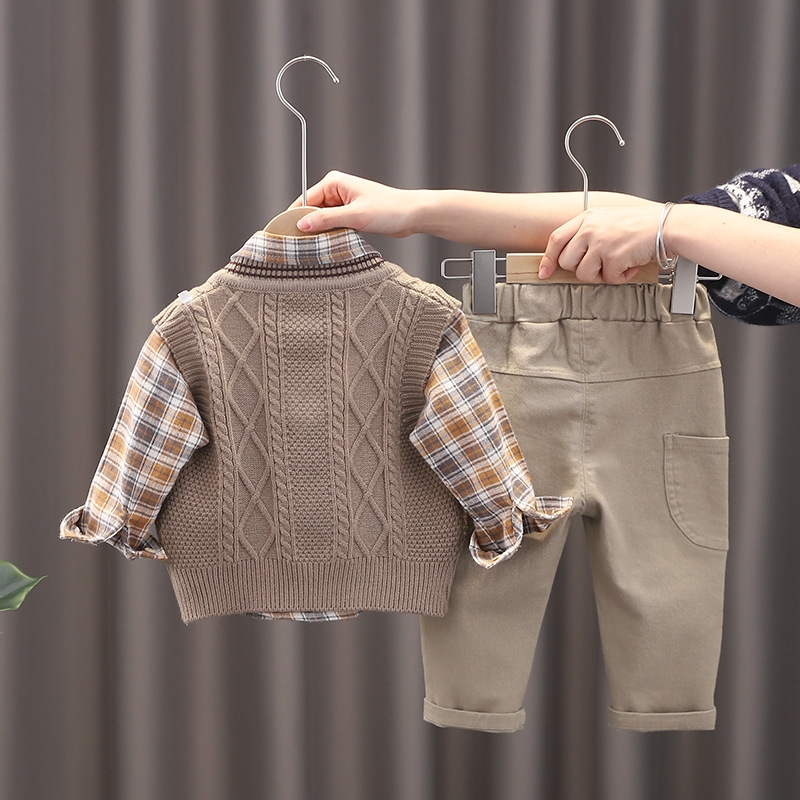 Children's set, cute knitted sweater vest, Korean version, boys' checkered shirt, long sleeved vest, three piece set free shipping