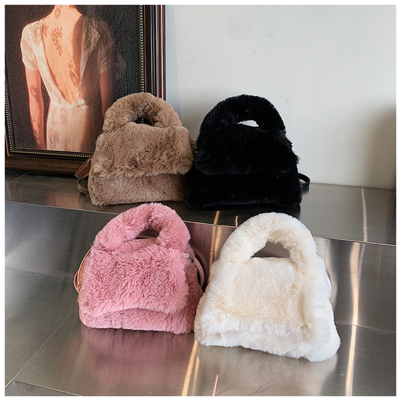 Free shipping Cute girl plush handbag womens autumn winter new shoulder bag trend sweet crossbody bag