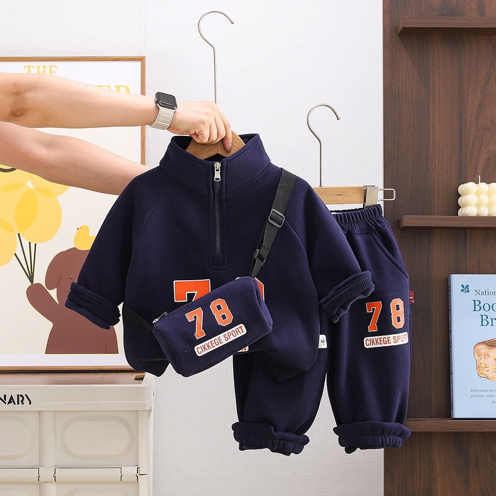 Boys' Winter Set Casual New Style 2025 Autumn/Winter Children's Clothing Half Zipper Sports Hoodie Two Piece Set free shipping