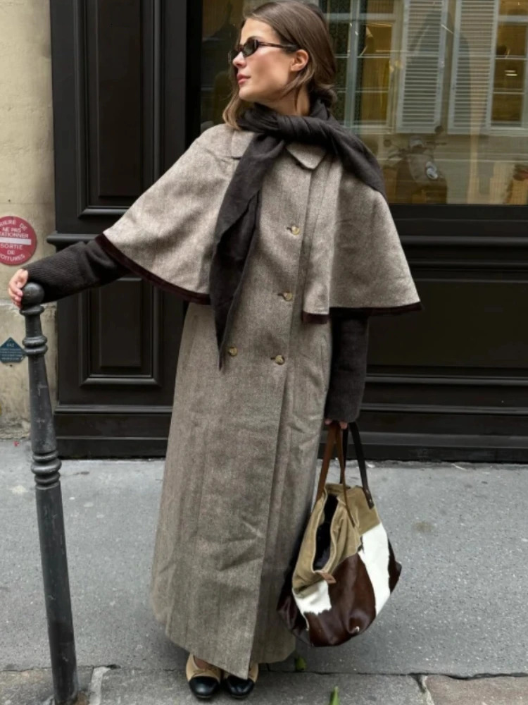 Elegant Double Breasted Cloak Long Coat Women Retro Chic Plaid Lapel Jackets Coats Female 2025 Autumn Classic Street Outwear 251010