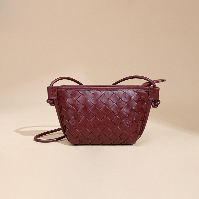 Luxury Brand Designer Bag New Solid Color Versatile Crossbody Woven Women's Bag Casual Creative Coin Purse Small Cute Mini Dumpling Bag