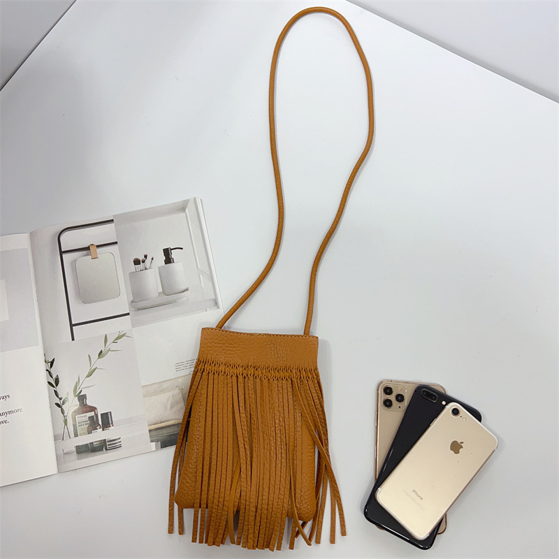 Luxury Brand Designer Bag Korean Style Tassel Crossbody Small Bag Comfortable Soft Leather Neck Hanging Phone Bag Textured Single Shoulder Casual Vers
