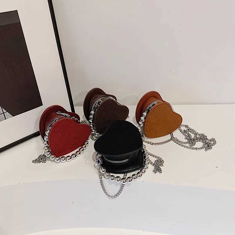 Heartshape Crossbody Shoulder Bags For Women Lipstick Bag PU Leather Mini Clutch Coin Purse Heart Niche Messenger Bags Z251018