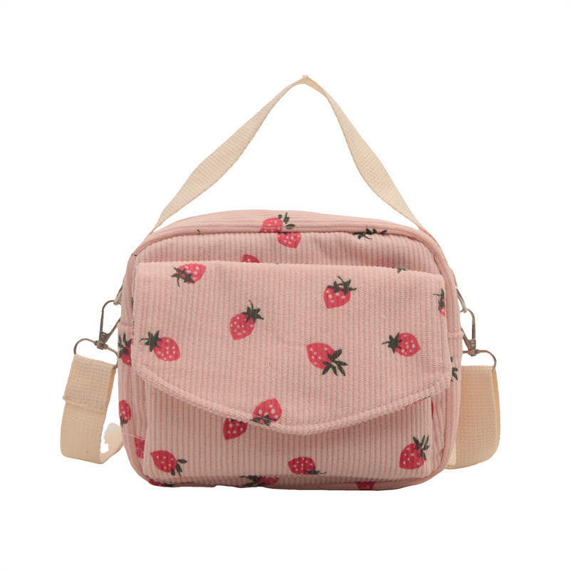 Designer's new women's small bag, new fashion multifunctional crossbody bag, soft girl cute strawberry single shoulder small square bag
