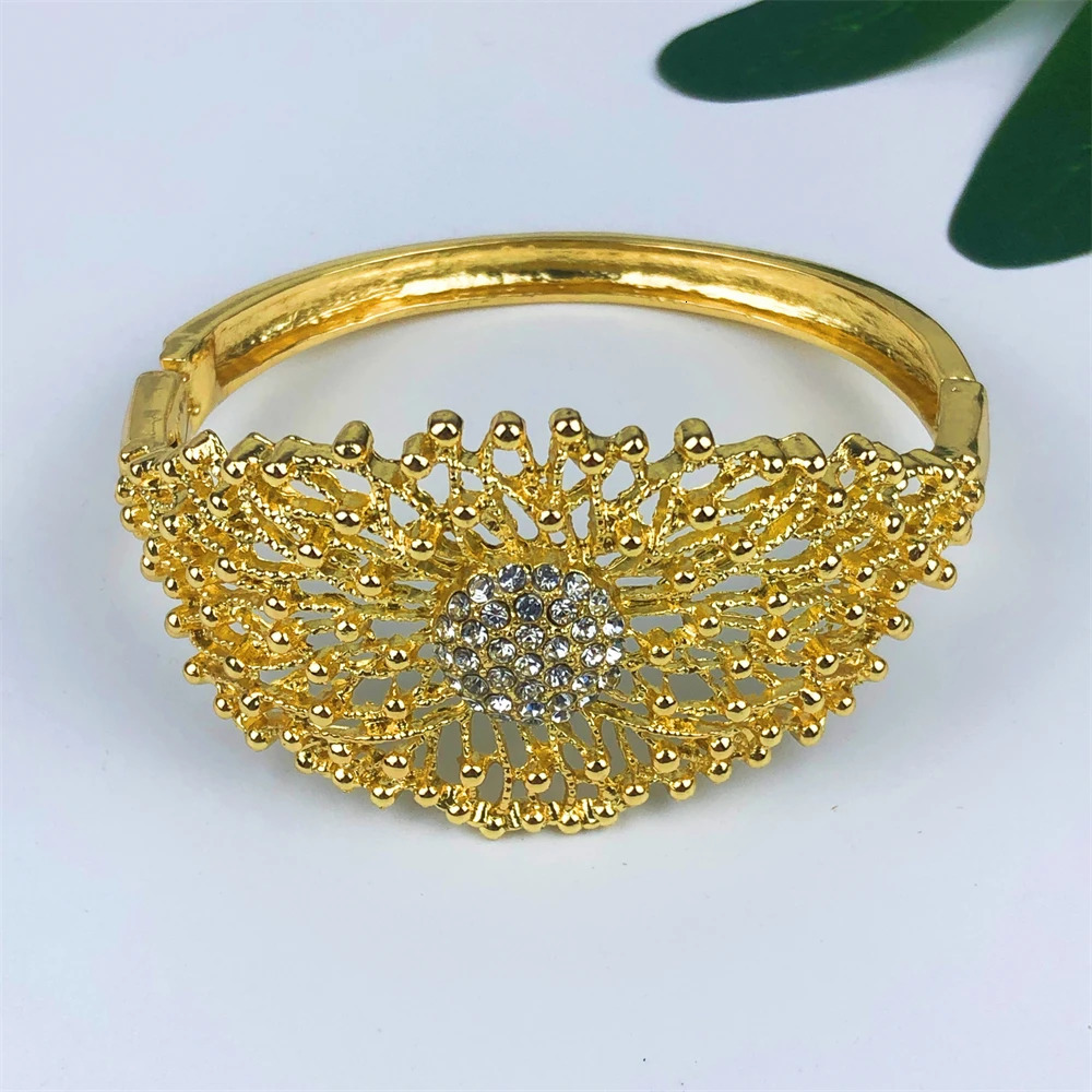 High Quality 18K Gold Plated Jewelry Sets For Women Necklace Earrings Bracelet And Ring Full Set Jewelry Trending 251016