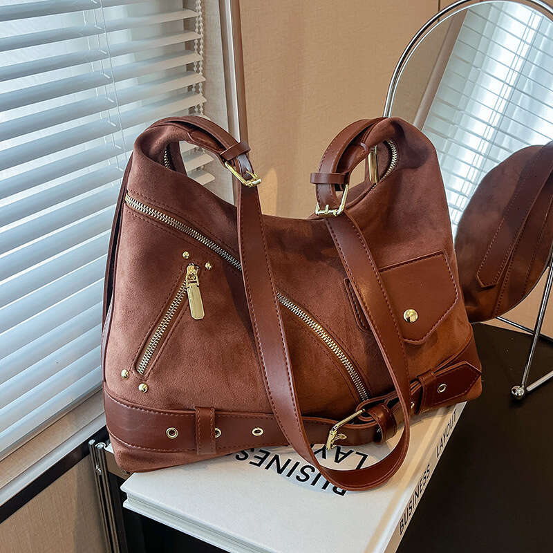 Casual Designer Bags Commuting Large Capacity Suede for Women 2025 New Autumn Winter Versatile Crossbody Single Shoulder Tote Bag
