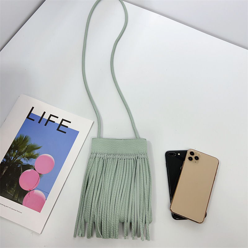 Luxury Brand Designer Bag Korean Style Tassel Crossbody Small Bag Comfortable Soft Leather Neck Hanging Phone Bag Textured Single Shoulder Casual Vers