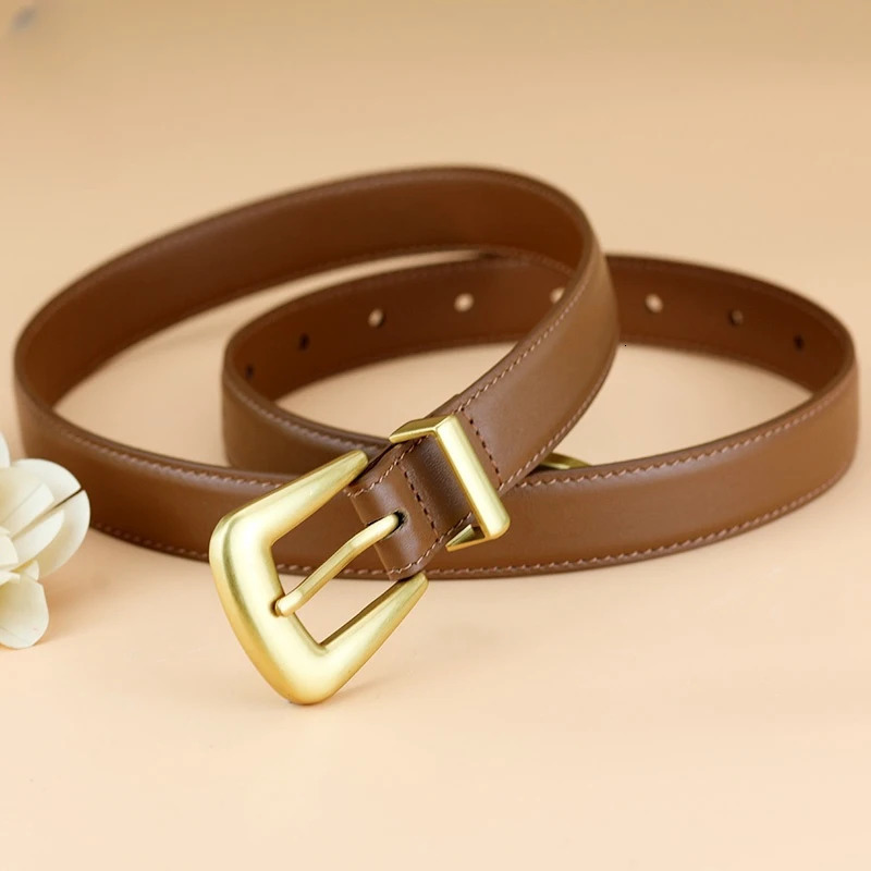 Genuine Leather Belt for Women Burgundy Leather With Gold Metal Buckle Casual Fashion Belts for Jeans Dresses 251016