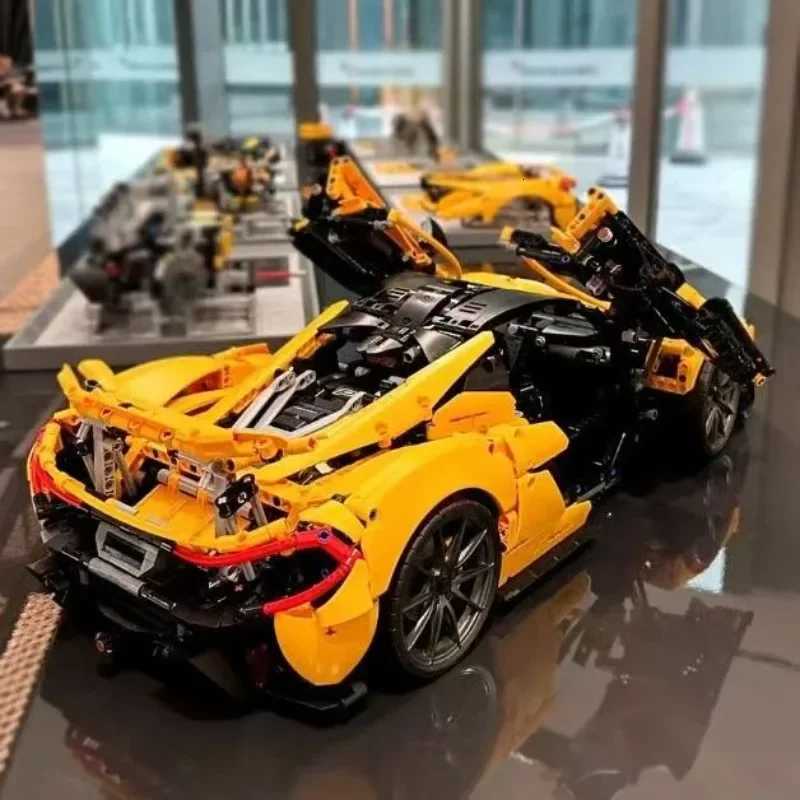 2025 New P1 Super Racing Car Model 42172 Building Blocks 18 Assembly Set Bricks Technical Toys For Children Christmas Gifts Z251018