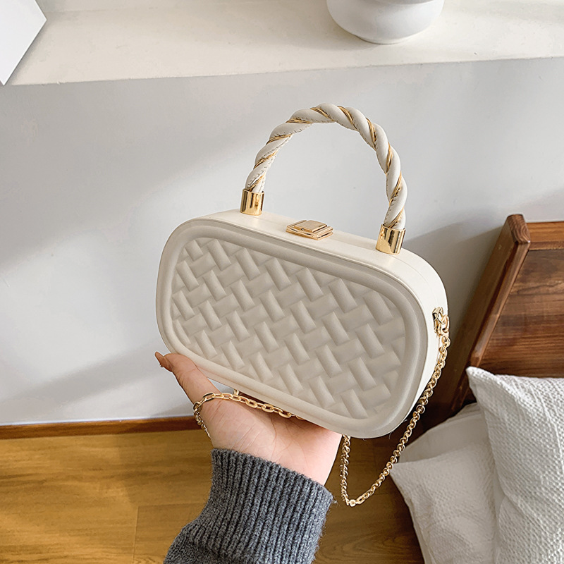 Free shipping designer Fashion Bags New high quality fashionable versatile single shoulder crossbody bag women Stylish Spacious Chic