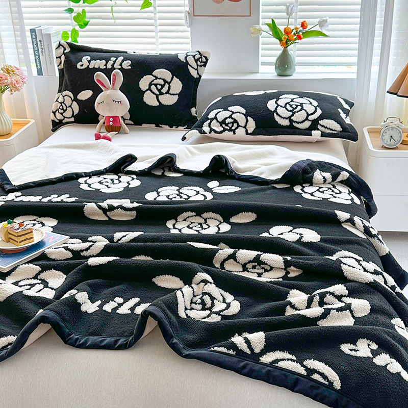 Luxury friendly soft throw black and white camellia pattern multifunctional sleeping blanket suitable & for office/bedroom/travel full-size
