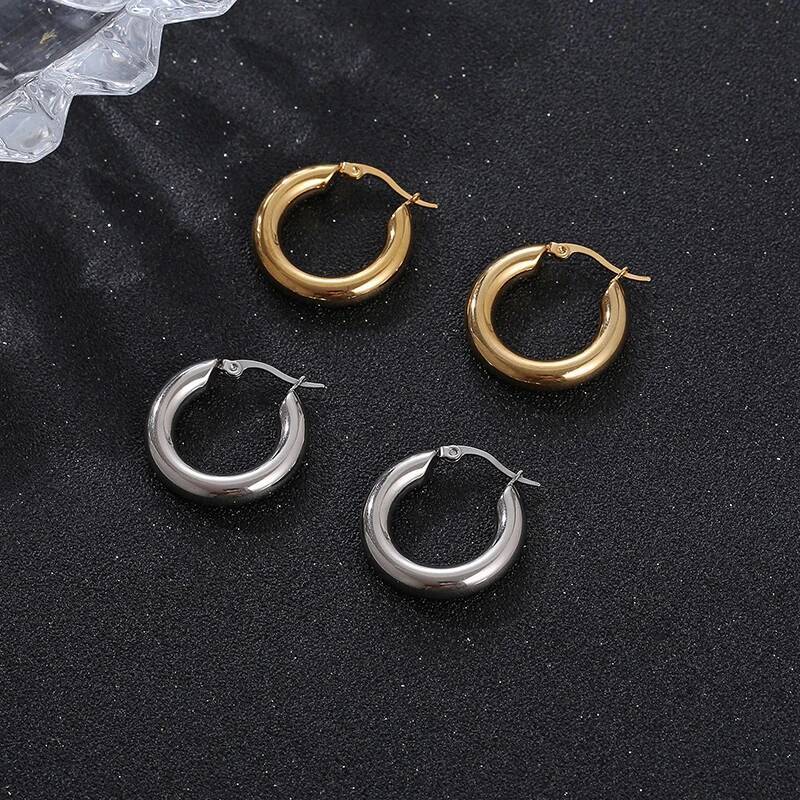 Earrings For Women Classic Fashion Smooth Round Hoop Stainless Steel 5mm Thick Ear Buckle Earrings Circle Vintage Jewelry