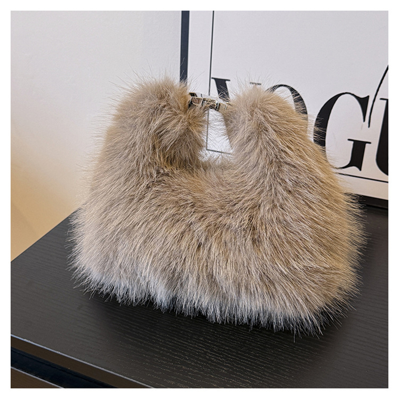 Free shipping Design Package New autumn winter plush small bags trendy shoulder bags fashionable versatile crossbody bags