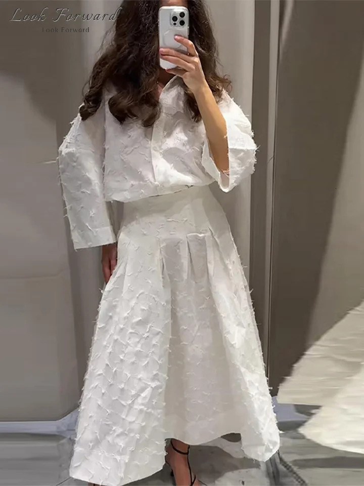 Tassel Shirt Long Skirt Suit Women Loose Lapel Buttons Blouse Aline Skirt Set Female Full Sleeve Autumn white Sets Lady 251014