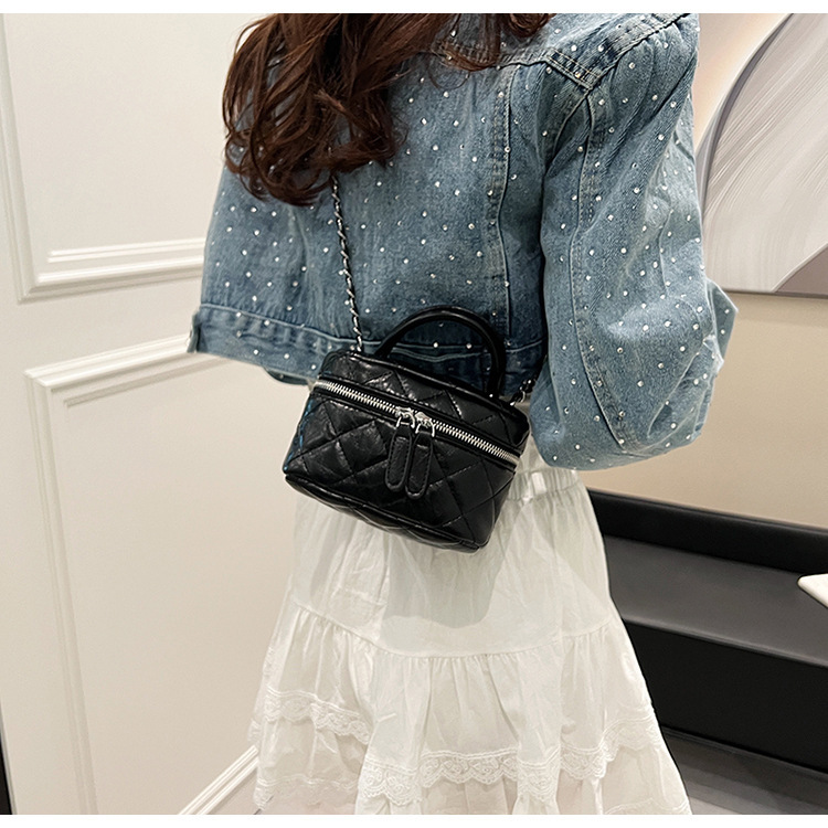 Luxury Brand Designer Bag 2025 New Bag Simple Mini Box Bag Stylish Shoulder Bag Women's Casual Korean Trendy Women's Hand Bag Free Shipping