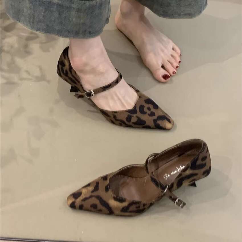 Women's High Heels 2025 Spring Designer Shoe French Style Elegant Pointed Toe Shallow Mouth Stiletto Mary Jane Commuter Shoes