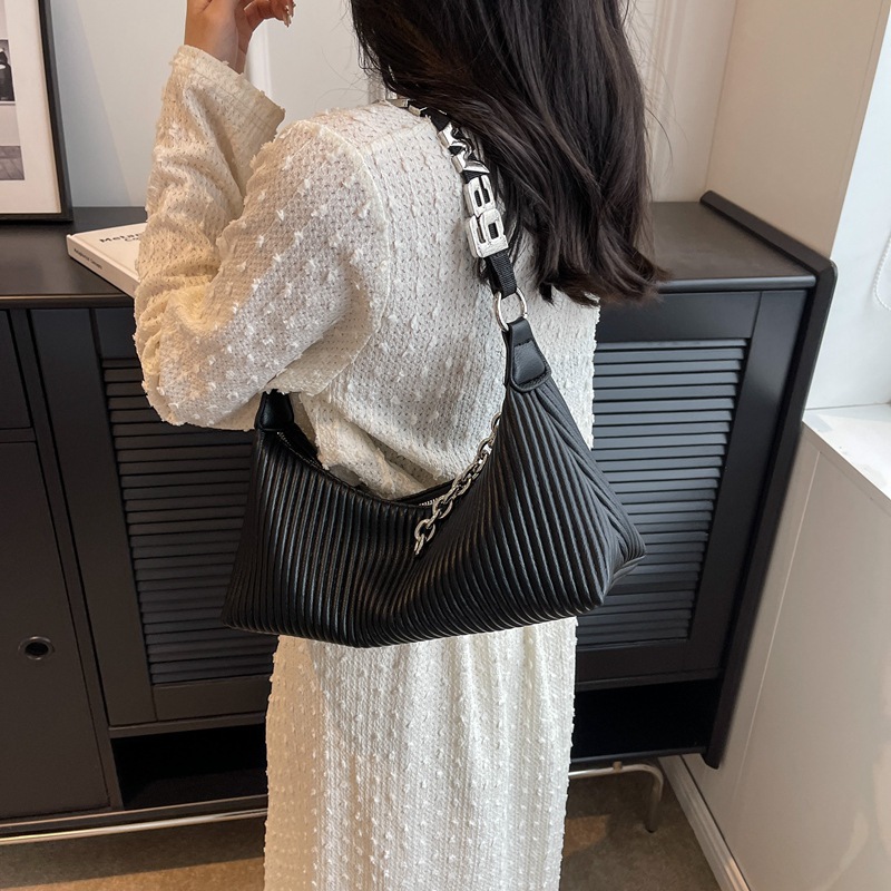 Free shipping designer Fashion Bags New high quality fashionable versatile single shoulder crossbody bag women Stylish Spiffy Unique Elegant Chic