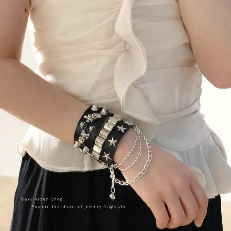 Punk Gothic Skull Bracelet Chains Metal Spikes Rivet PU Leather Wristband Cuff Bangle Wide Cuff Bracelet Women Men Jewelry 251016