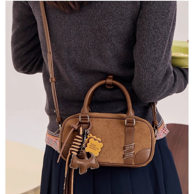 Designer's new suede patch Boston bowling bag large capacity handbag cute one shoulder crossbody hot selling trendy women's bag