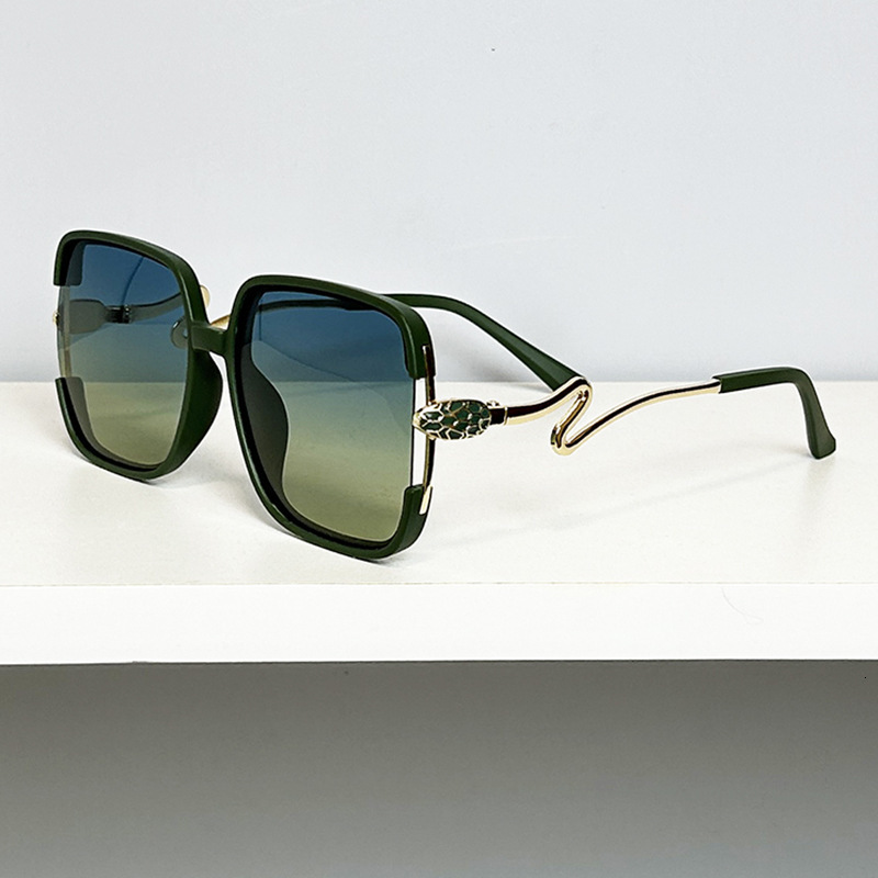 Luxury Brand Designer Jewelry White Snake Legend Sunglasses Casual Unique Style Mysterious Cobra Large Frame Sunglasses Trendy Women's Fashion Gl