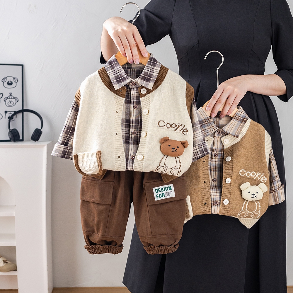 Baby Spring and Autumn Set 1-3 Year Old Boys' Bear Sweater 3-Piece Set Trendy Children's Korean Version Clothes Children's Clothing Tre