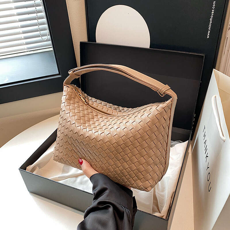 Designer Bag Luxury Bag High-Quality Woven Underarm For Women Shoulder Bag 2025 New Versatile Commuter Handbag Fashionable Single Shoulder Small Squar