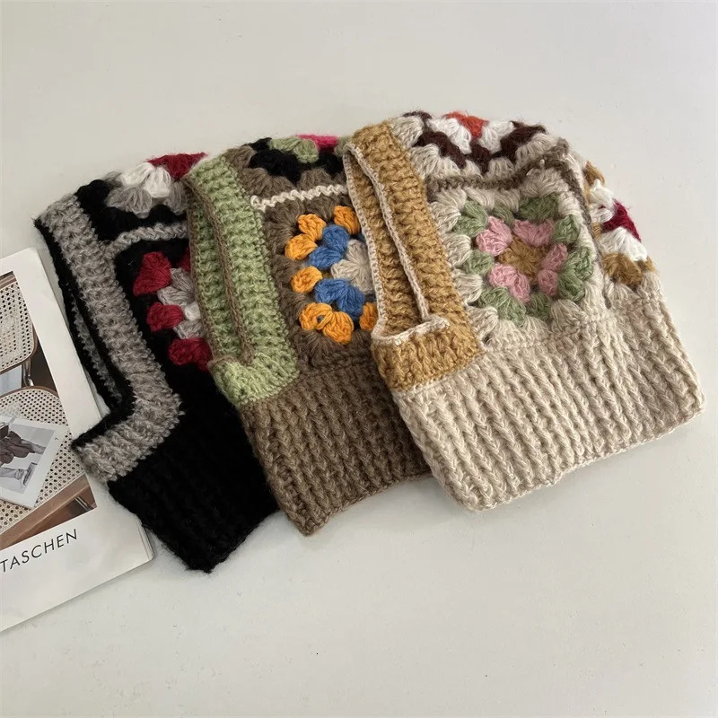 Handmade balaclava hat womens winter Korean version warm knitted yarn hat niche protective neck pullover hat 251014