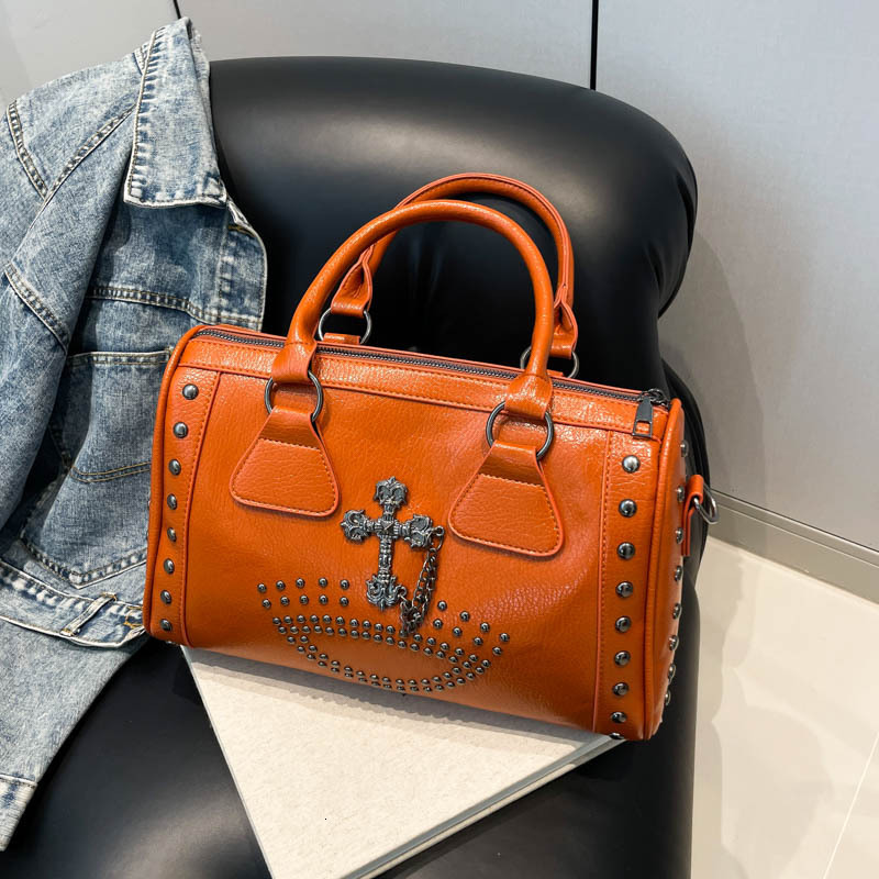 Luxury Brand Designer Bag Large Capacity Punk Style Commuter Boston Cylinder Handbag For Women, Niche Rivet Shoulder Bag
