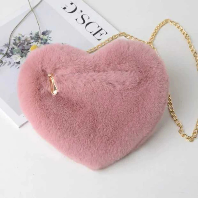 Love Bag Valentines Day Chain Plush Heart shaped Bag Female Diagonal Cross Bag Peach Heart shaped Love Small Bag Female 251014