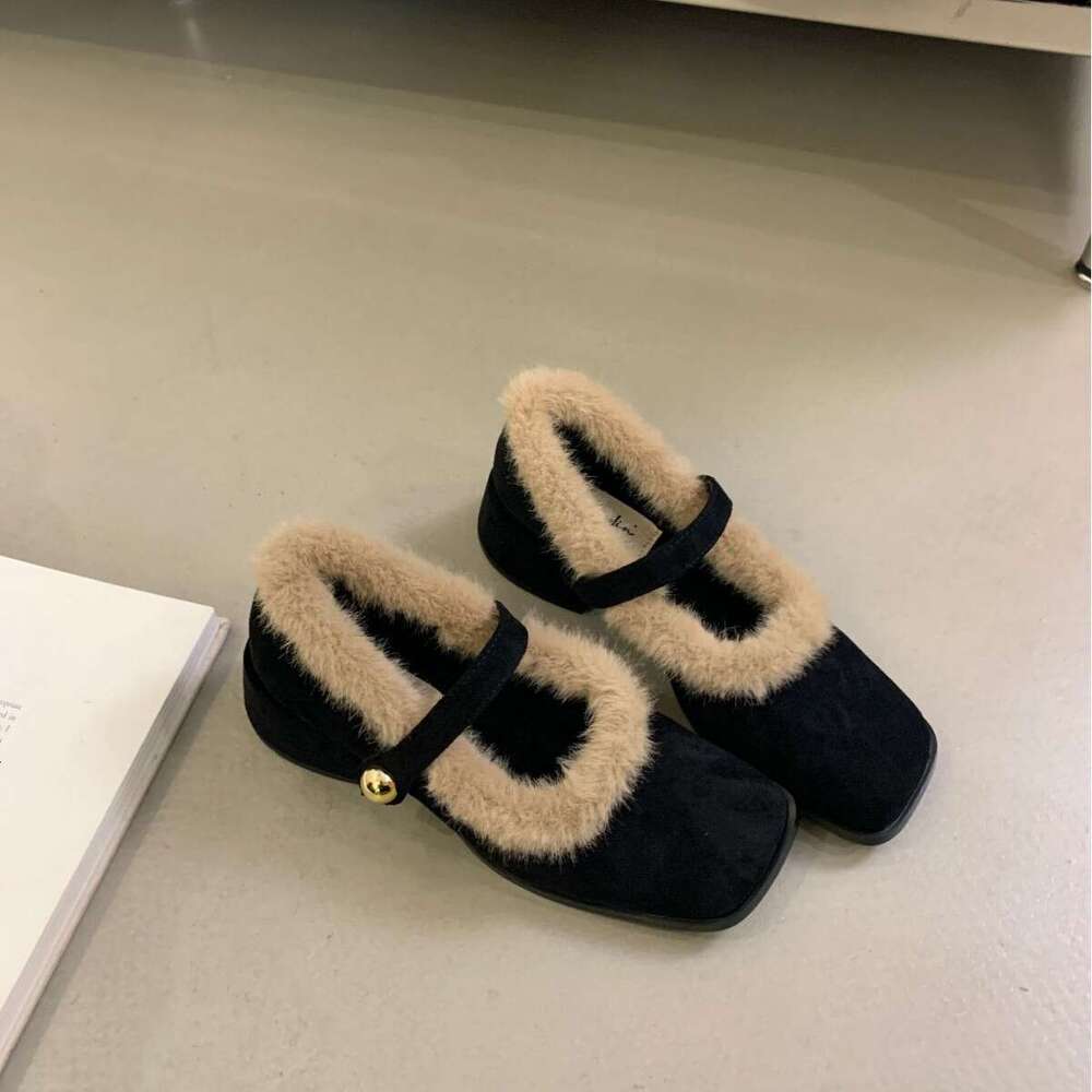 Chunky Heel French Style Furry for Women 2025 New Autumn Winter Designer Shoe Closed Toe Half Slippers with Fleece Lining