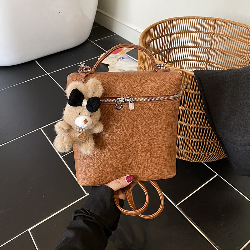 Luxury Brand Designer Bag Korean Version Fashion Simple Small Square Bag New Niche Design Backpack 2025 Autumn Solid Color Simple Handbag Women's