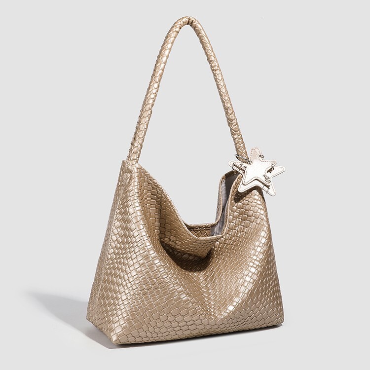 Luxury Brand Designer Bag 2025 New Summer Commuting Travel Tote Bag Imitation Woven Large Capacity Champagne Color Tote Bag Fashion Single Shoulder Ba