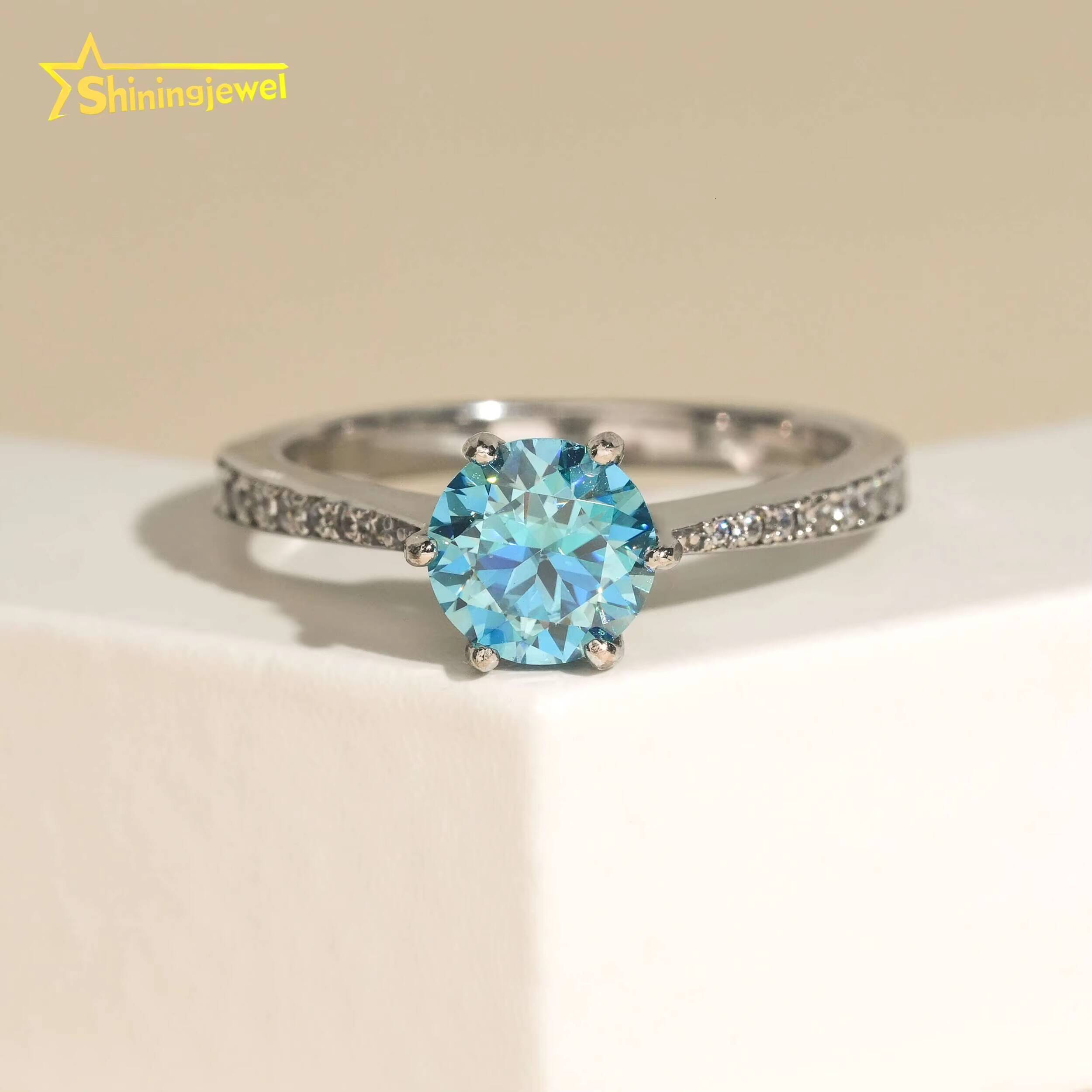 Wholesale Price VVS Moissanite Engagement Ring for Women Hip Hop Jewelry Blue Diamond 925 Silver Iced Out Diamond Wedding Ring