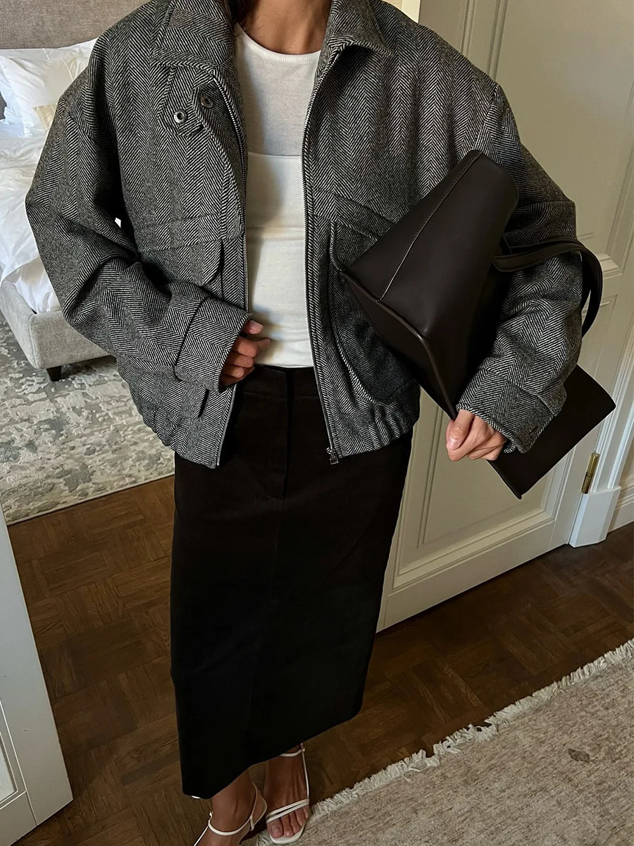 Wolfeel Womens Autumn Winter Retro Jacket Fit Zipper Front Coat Stand Up Collar Flap Pockets Casual Jackets 251010