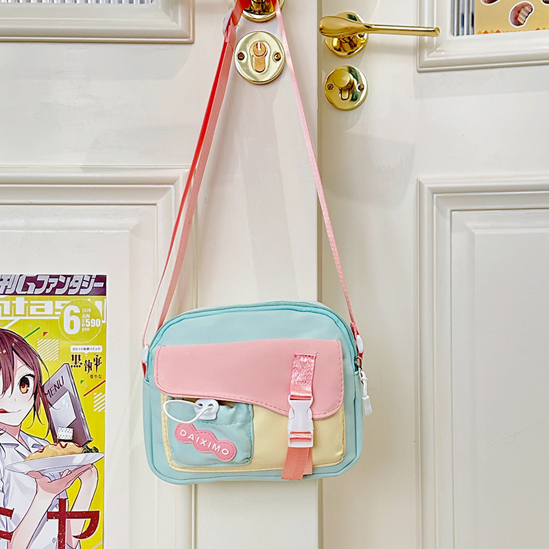 New designer Japanese style women's cute small bag nylon crossbody bag square small bag student value shoulder bag travel small bag