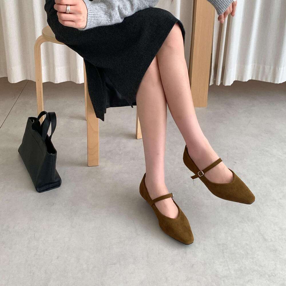 Wanwanfeng Suede Square Toe Single 2025 Designer Shoe Autumn New Style One-Strap Shallow Mouth Small Wedge Mid-Heel Mary Jane Shoes for Women