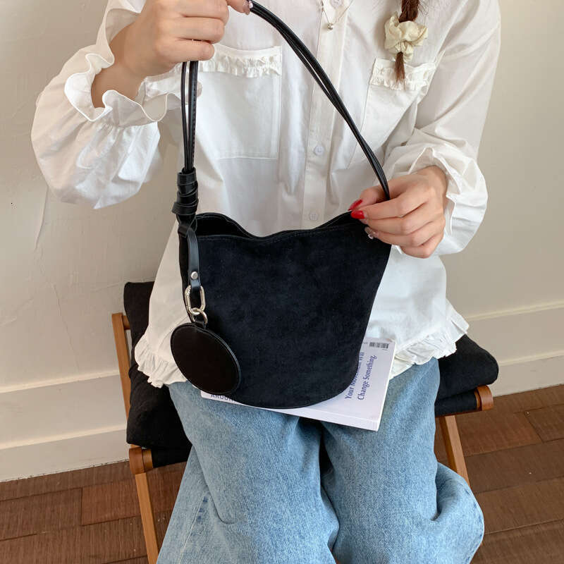 Designer Bag Luxury Bag 2025 New Korean And Japanese Style Soft Suede Single Shoulder Underarm For Women Shoulder Bag Fashion Casual Simple Versatile 