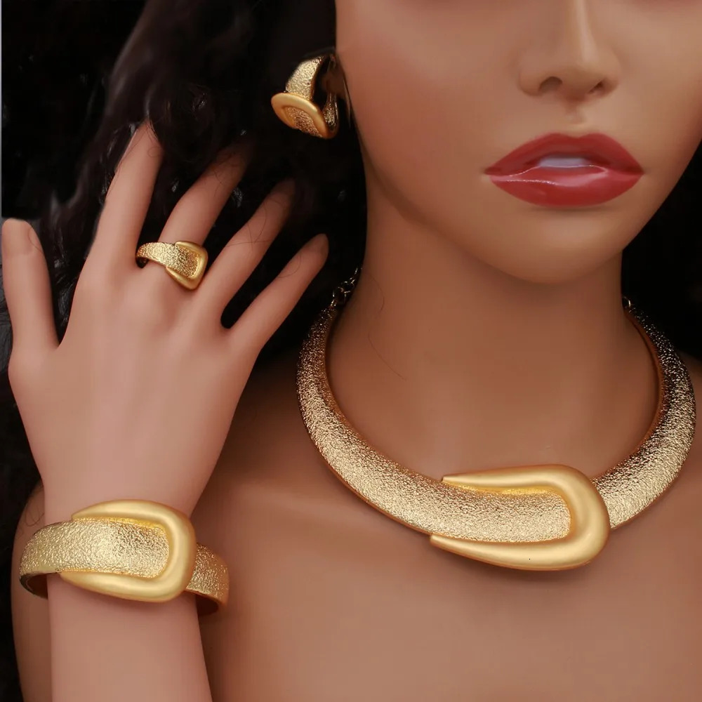 2025 Exaggerate Jewelry Set Dubai Gold Color Large Necklace Bangle Africal Big Earring Ring Wide Bracelet Bridal Jewellery 251016