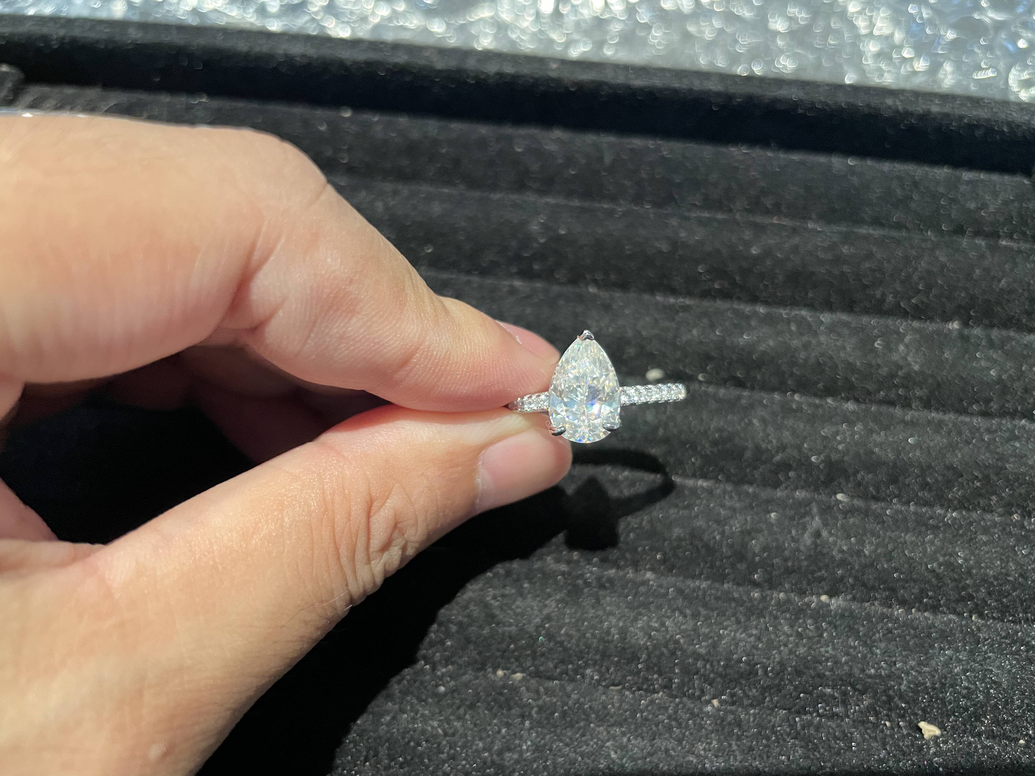 GRA Certified Tester Diamond Pear Cut 4 Carats Real Silver Ring Engagement Wedding Moissanite Ring for Women