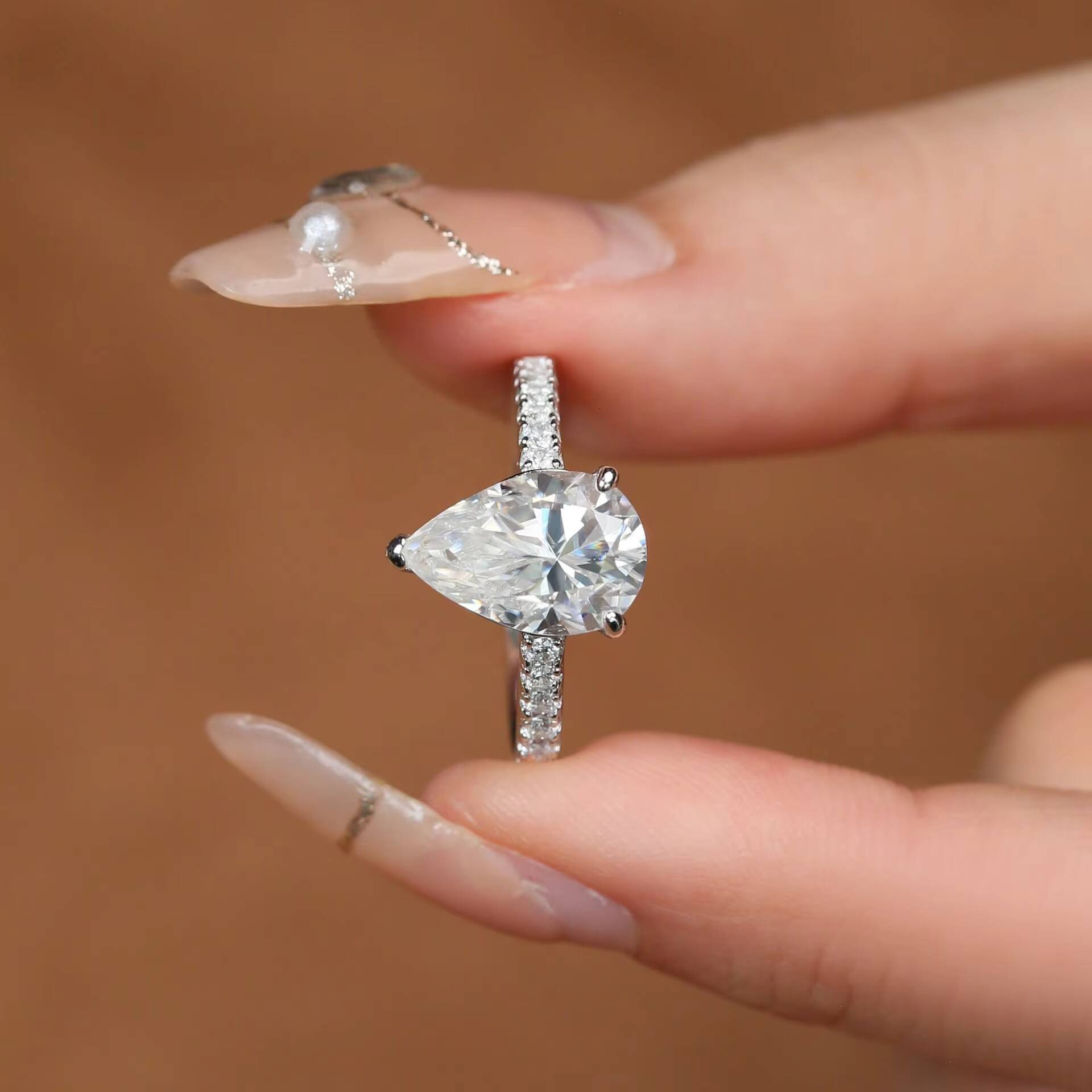 Wholesale Moissanite Pear Shaped Eternity Ring Jewelry Promise 925 Sterling Silver Engagement Wedding Moissanite Ring for Women