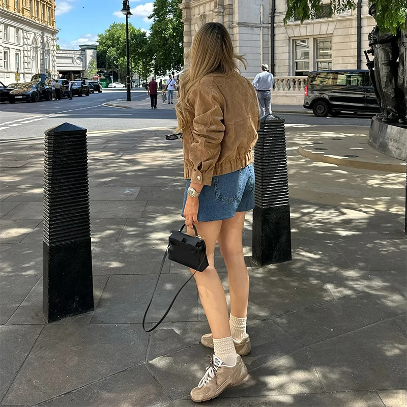 Retro Jacket Fashionable Spring Autumn Casual Loose Pocket Long Sleeved Trendy Cool Versatile Highquality Womens Short Jacket 251010