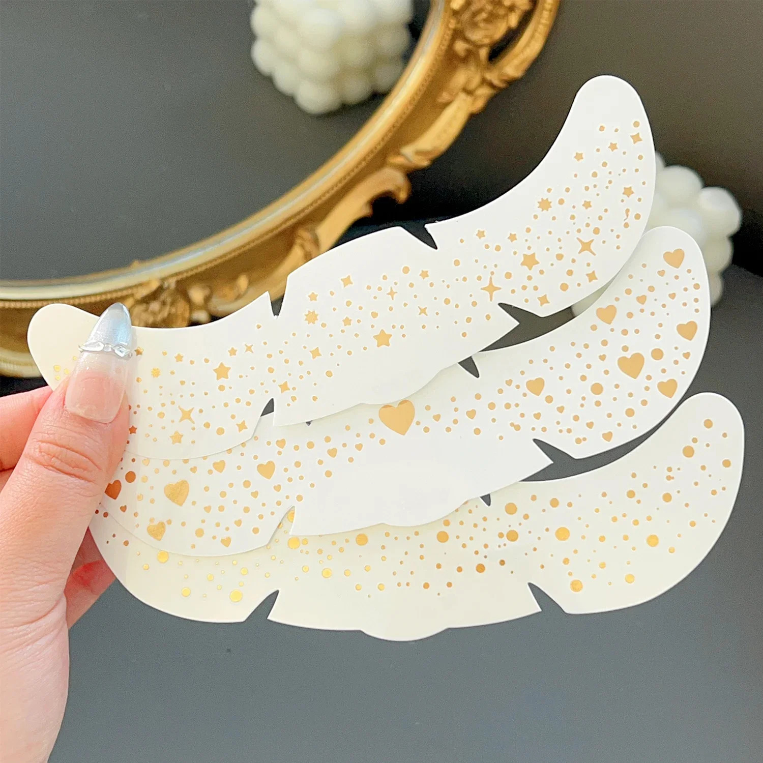 5PCS Glitter Skincare Freckles Face Tattoos Waterproof Glittering Star Freckle Stickers Lasting Bright Face Makeup Party Patch 251015