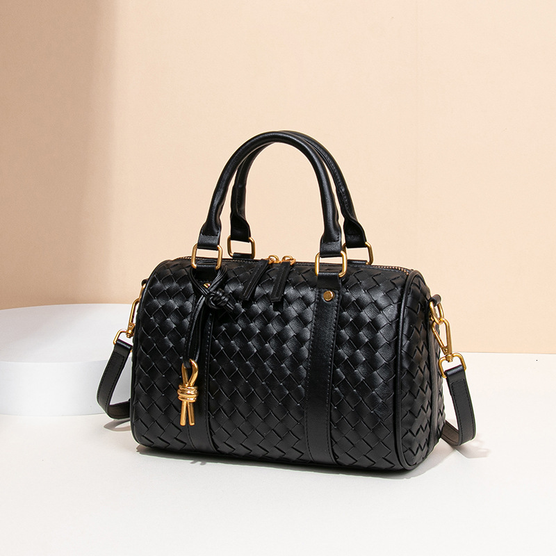 Spring Summer New Handheld Boston Woven Business Commuter Travel Bag Single Shoulder Crossbody Handbag