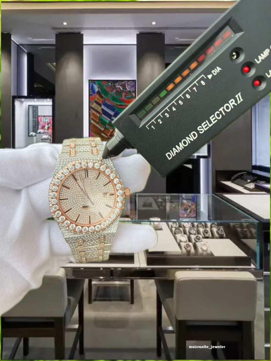 Shiny and luxurious Fashionable Sports Iced Out VVS moissanite watch Colorful GRA Sapphire Designer Automatic Mechanical Hip-Hop Men and Women Watch