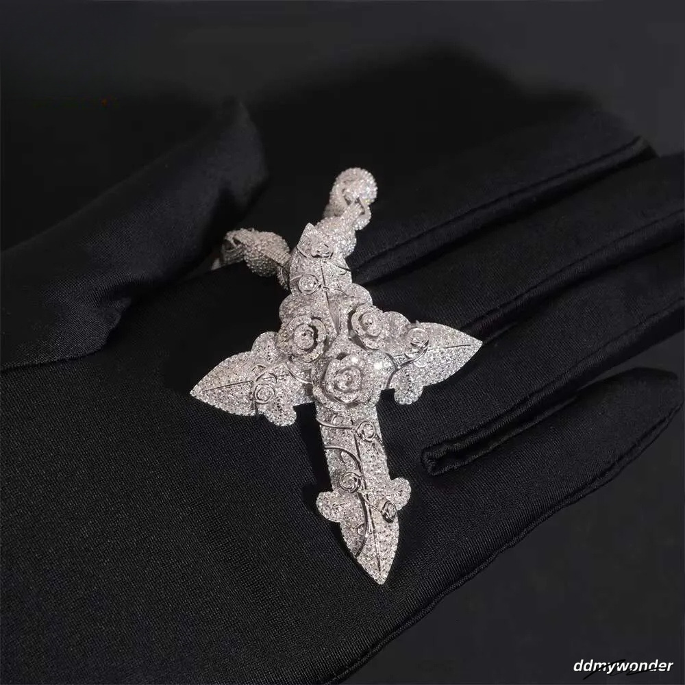 Hip Hop Jewelry Iced Out Cross For Cuban Link Chain Sier Moissanite Dia Charm Pendant Ddmywonder