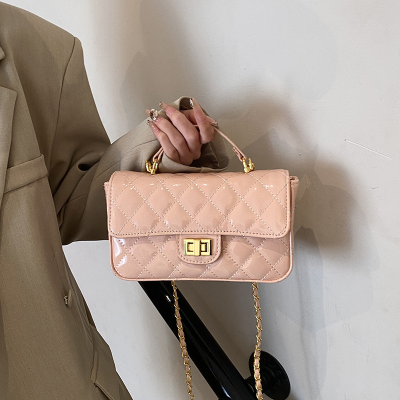 Luxury Brand Designer Bag Style Single Shoulder Bag High-End Quilted Chain Handbag Small Square Bag Light Luxury Niche Style Single Shoulder Crossbody