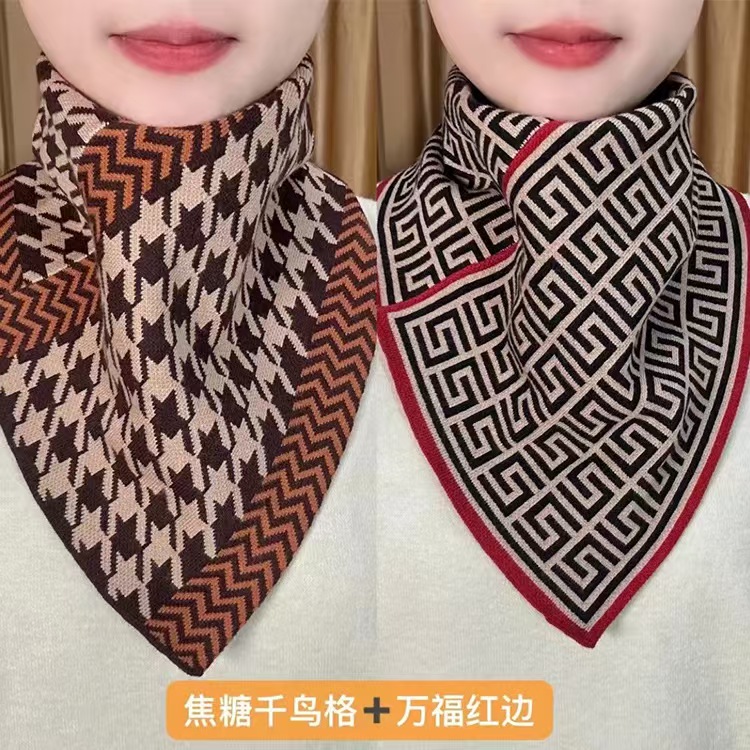 6PCStylish Unisex Thermal Neck Scarf - Perfect Fall/Winter Companion Scarf Neck Warmer Thermal Polar Fleece Windproof For