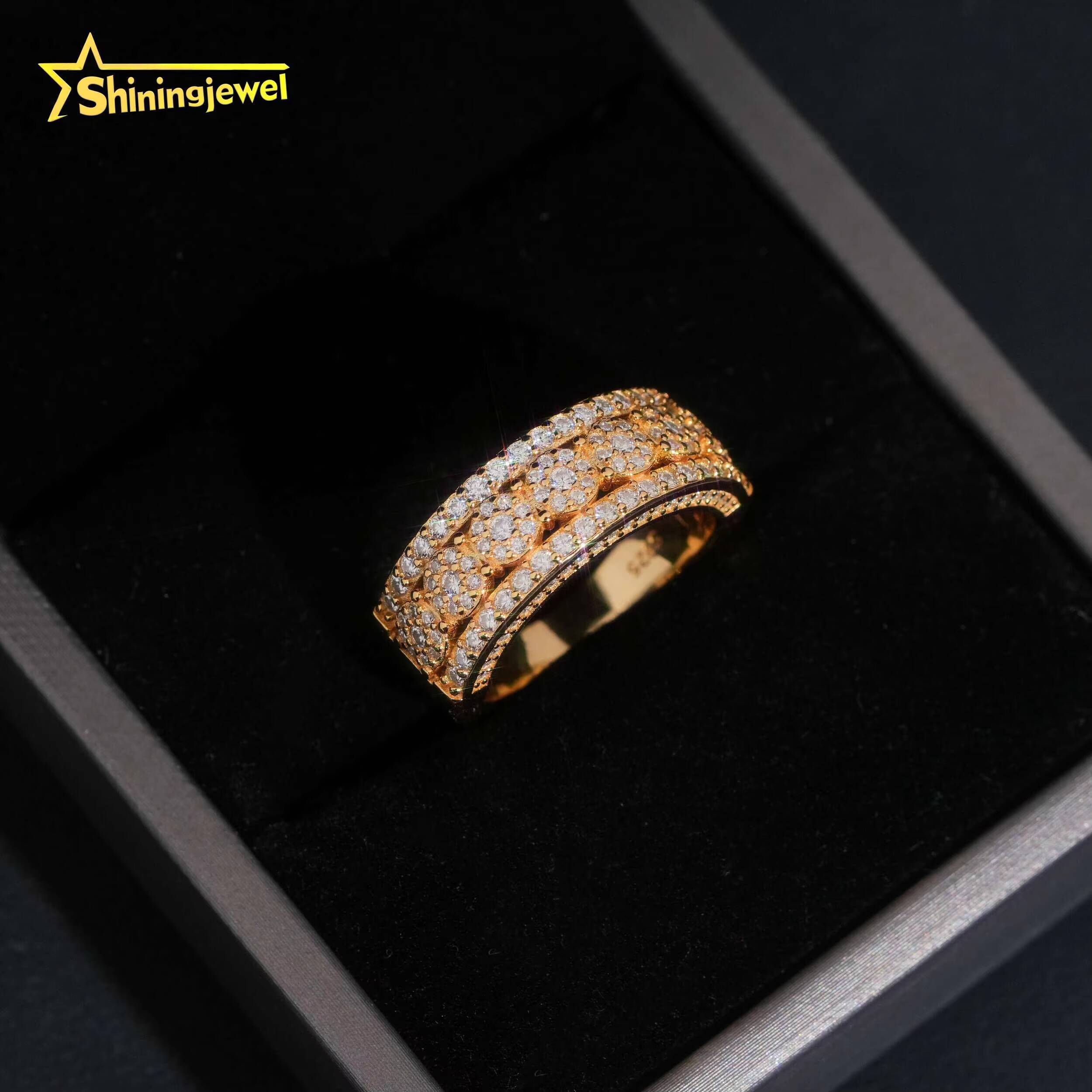 Wholesale Price Hop Jewelry Ring Fully Iced Out Round Cut Diamond VVS D Moissanite 925 Sliver Gold Plated Mens Rings